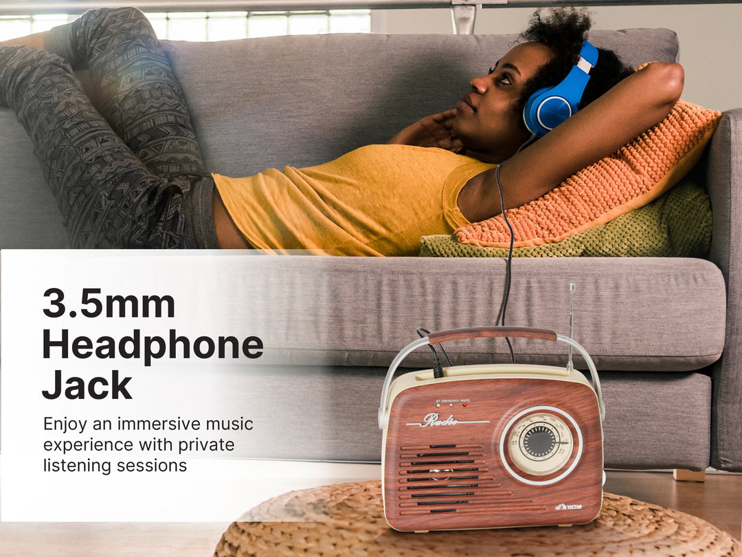 Portable Retro Radio 

with Built-in Rechargeable Battery