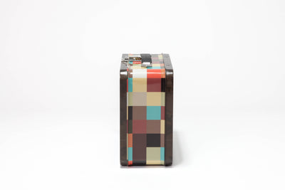 Bluetooth<sup>®</sup> Speaker Bonus Pack Includes Exclusive Metal Retro Lunch Box