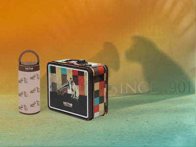 Bluetooth<sup>®</sup> Speaker Bonus Pack Includes Exclusive Metal Retro Lunch Box