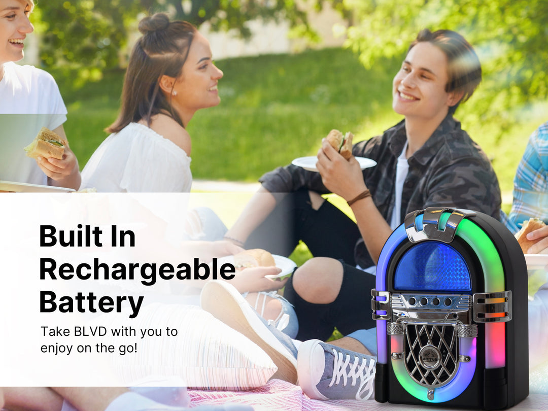BLVD
Mini Bluetooth® Jukebox