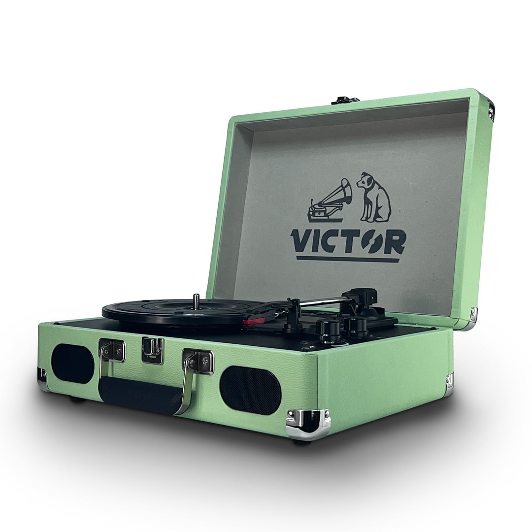 Metro Plus
Portable Dual Bluetooth® Suitcase Turntable