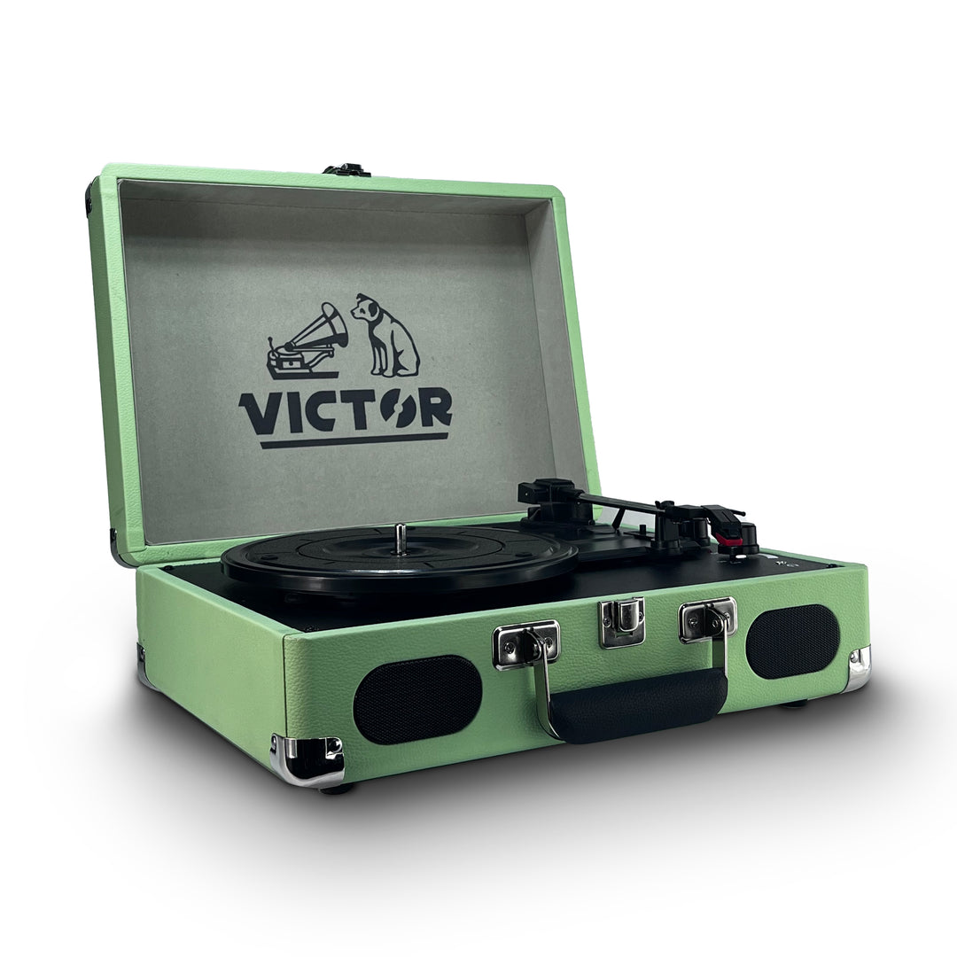 Metro Plus
Portable Dual Bluetooth® Suitcase Turntable
