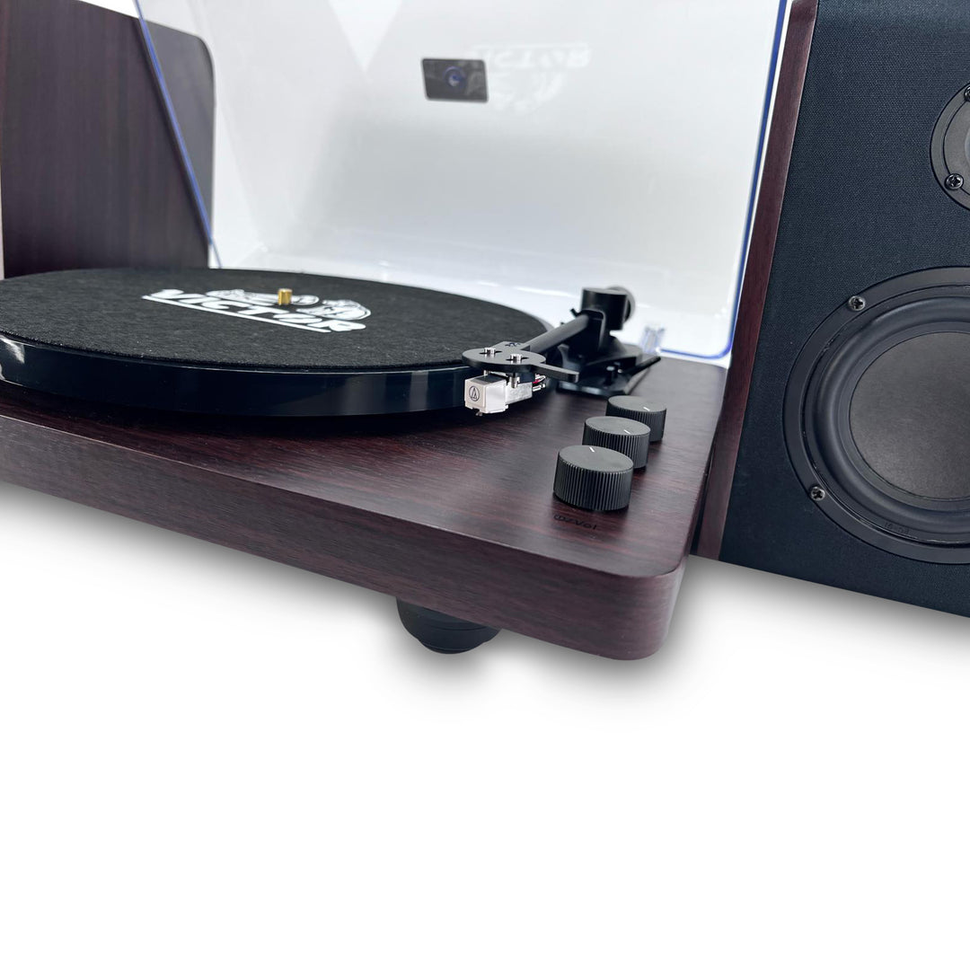 Lincoln 
Record Player with Stereo Speakers