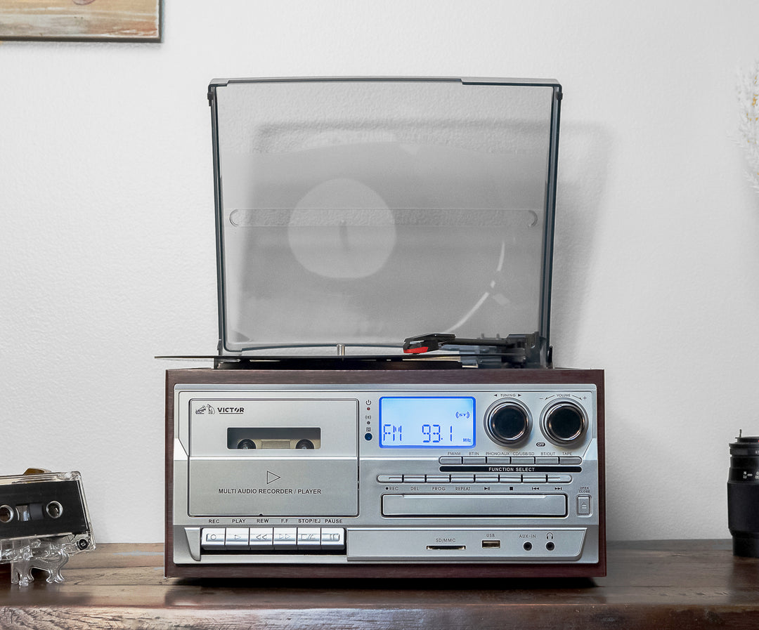 Cosmopolitan
8-in-1 Turntable Music Center